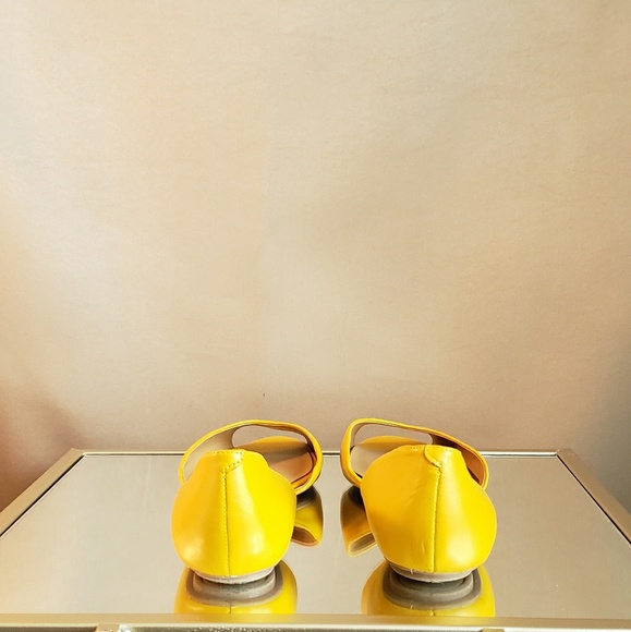 Nine West Flats - Picture 2 of 4